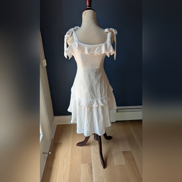 Saints & Secrets White Ruffle Dress Size S - Picture 7 of 8